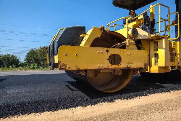 Best Driveway Paving Near Me  in Lawrencevle, IL
